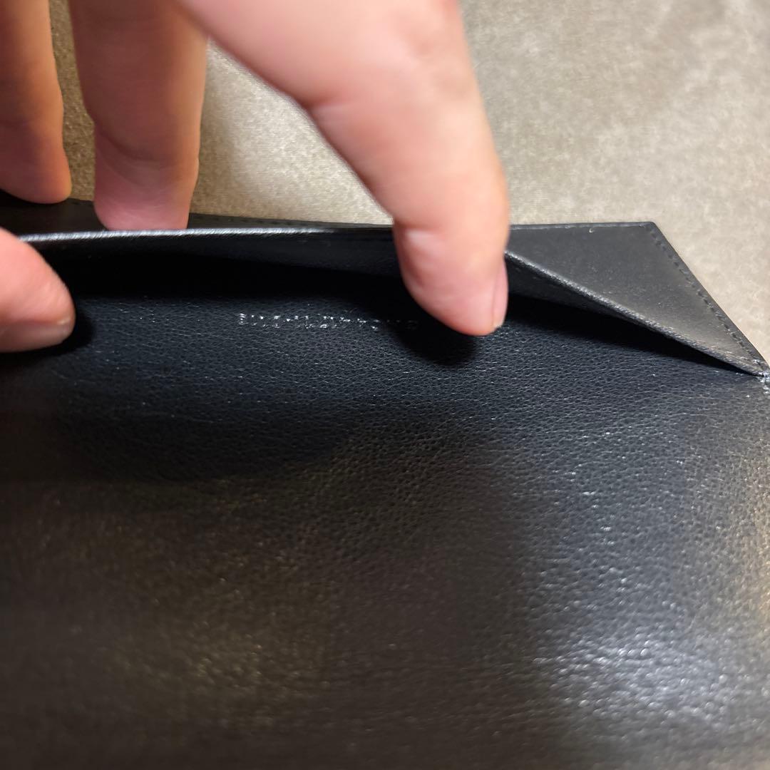 SAINT LAURENT ブラックパスポートケース