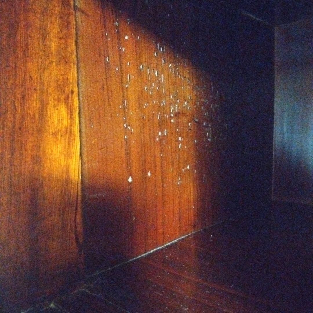 茶箪笥　漆塗り