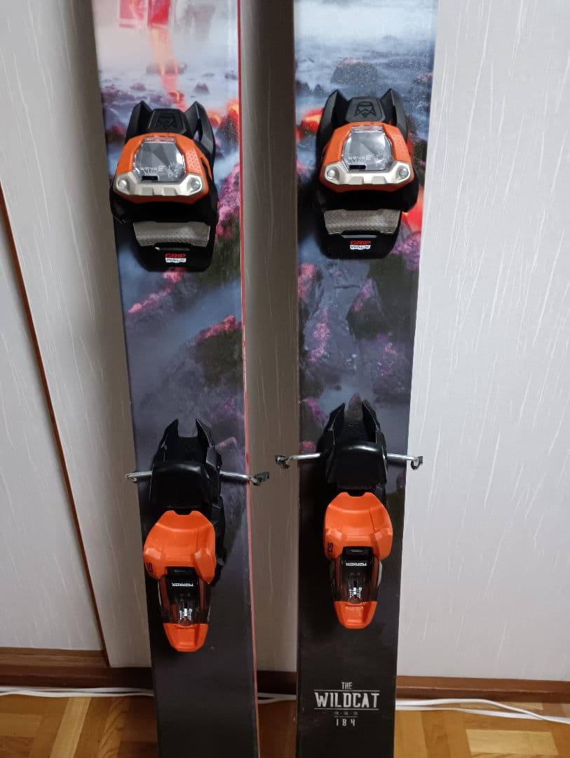 MOMENTスキー WILDCAT186cm