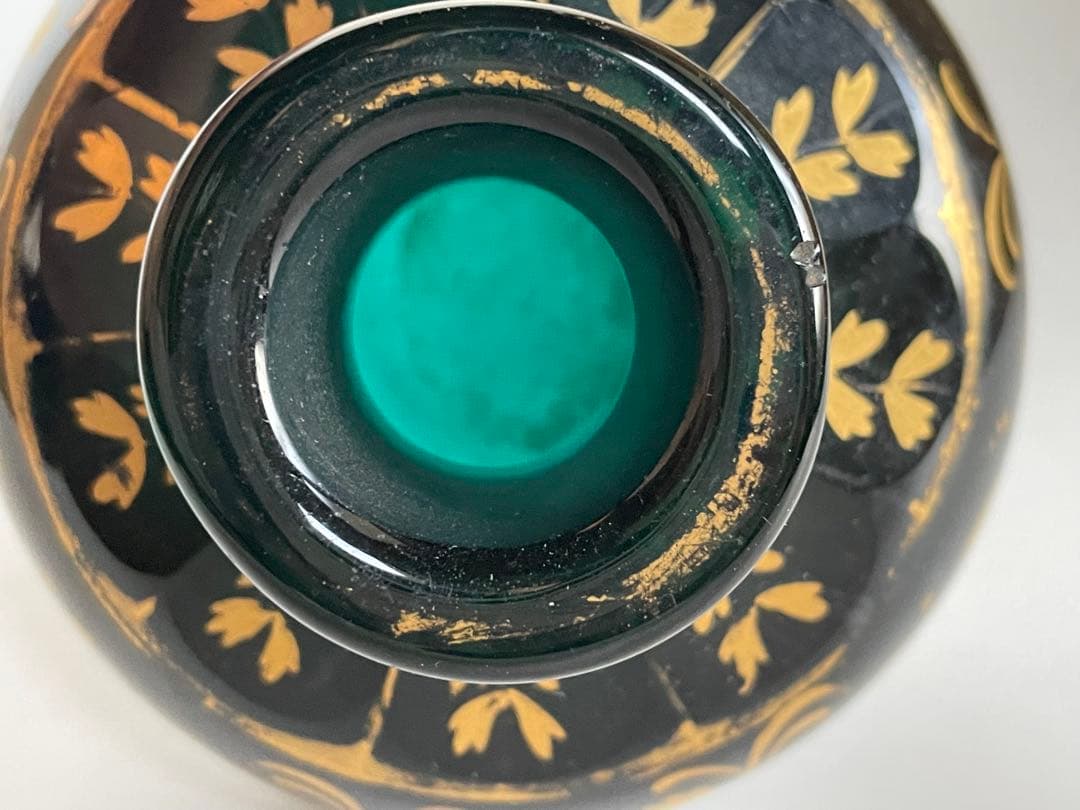 アンティーク　ガラス　ボトル　金彩　唐草文様　花瓶　面取　エナメル　西洋骨董