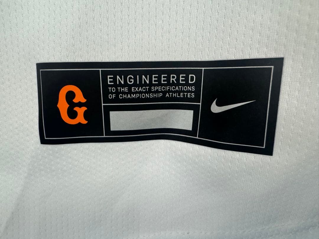 岡本和真 L 優勝記念モデルユニ 袖バッジ＆応援タオル 読売ジャイアンツNIKE