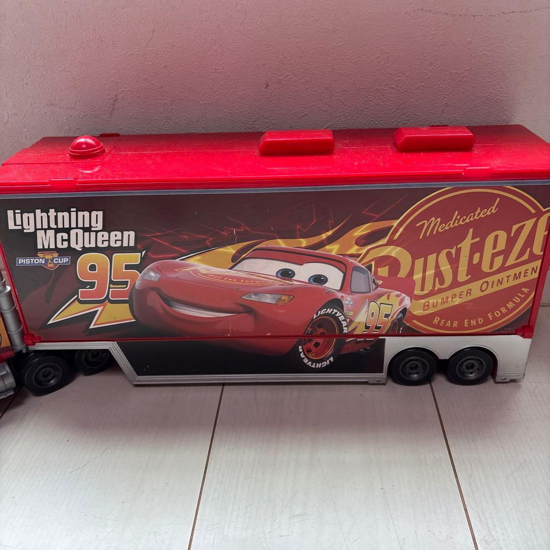 ライトニング・マックィーン ミニカーセット
