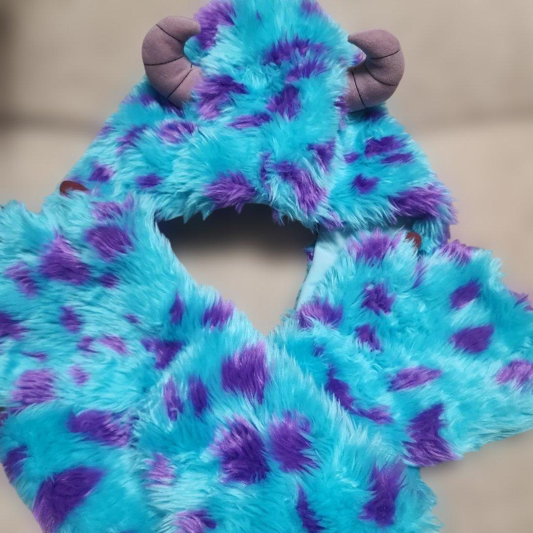 最安値✩.ディズニー モンスターズインク サリー ファンキャップ マフラー 美品