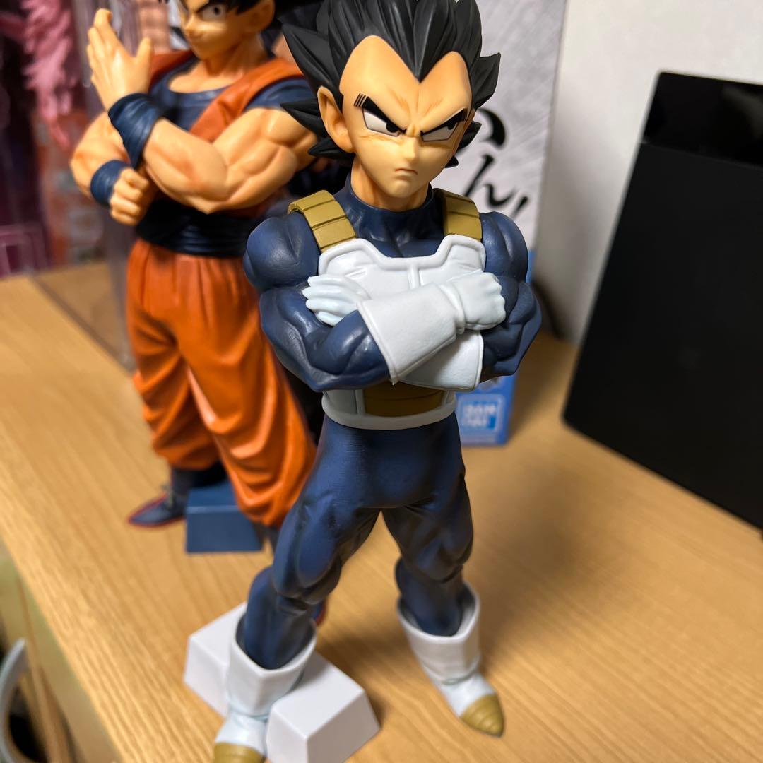 ドラゴンボール一番くじSTRONG CHAINS孫悟空 ・ベジータフィギュア