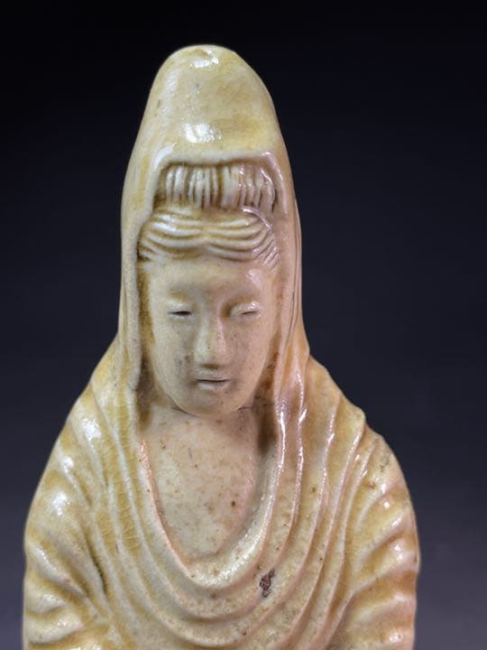 備前燒？観音立像 陶製 高さ18cm