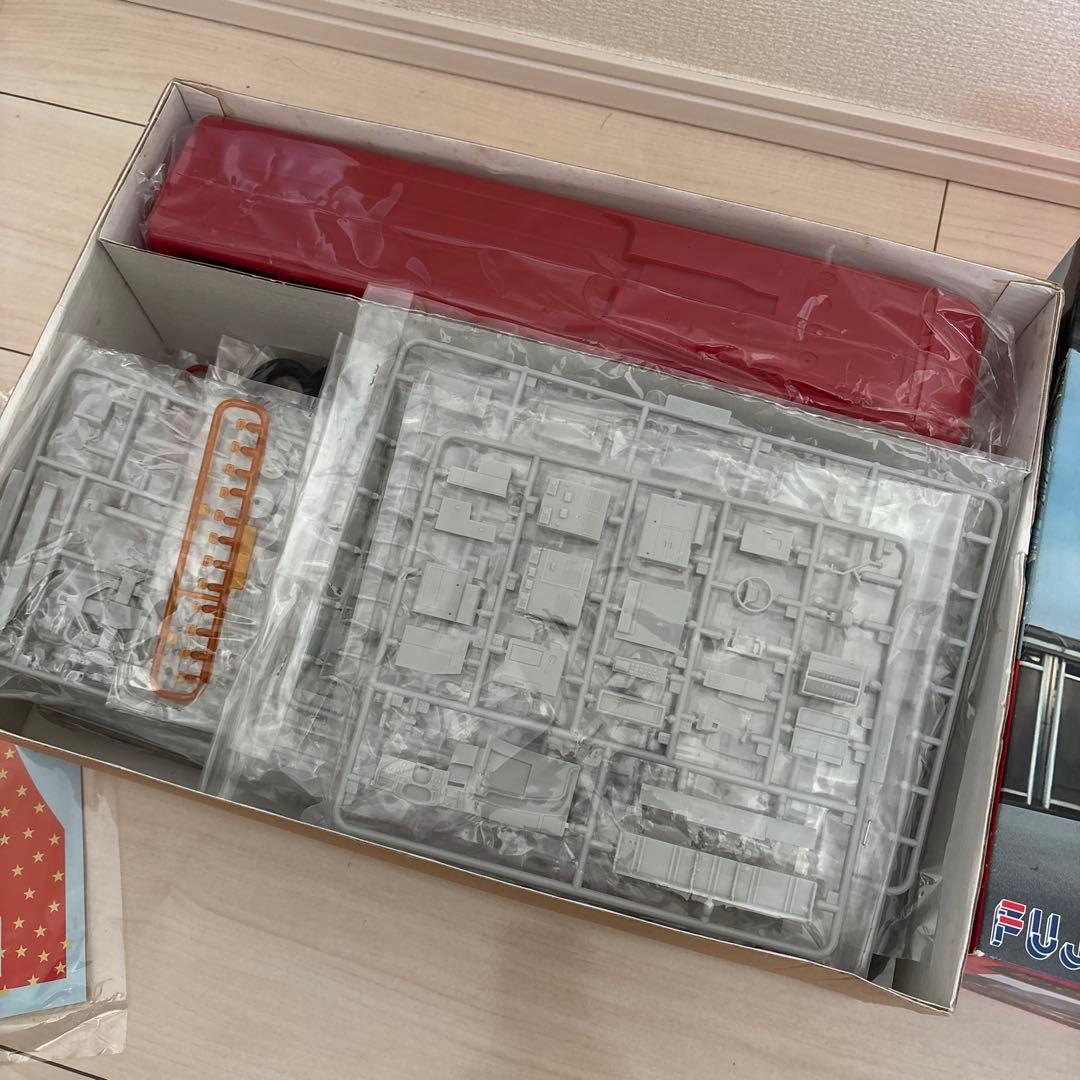 模型　フジミ　いすゞ ガーラ　スーパーハイデッカー　キラキラ号　観光バスシリーズ