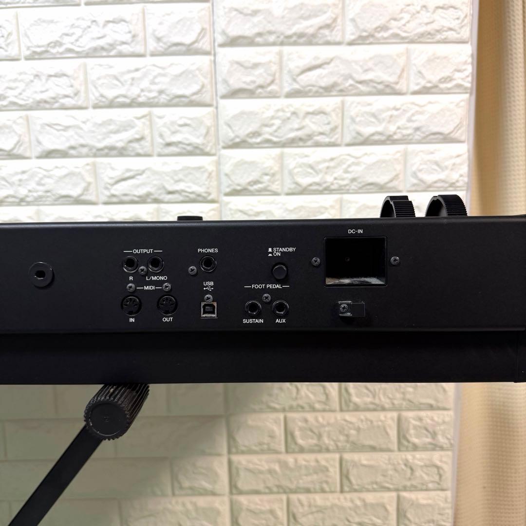 Yamaha CP33 ステージピアノ 88鍵 名器　椅子とスタンドは別売り