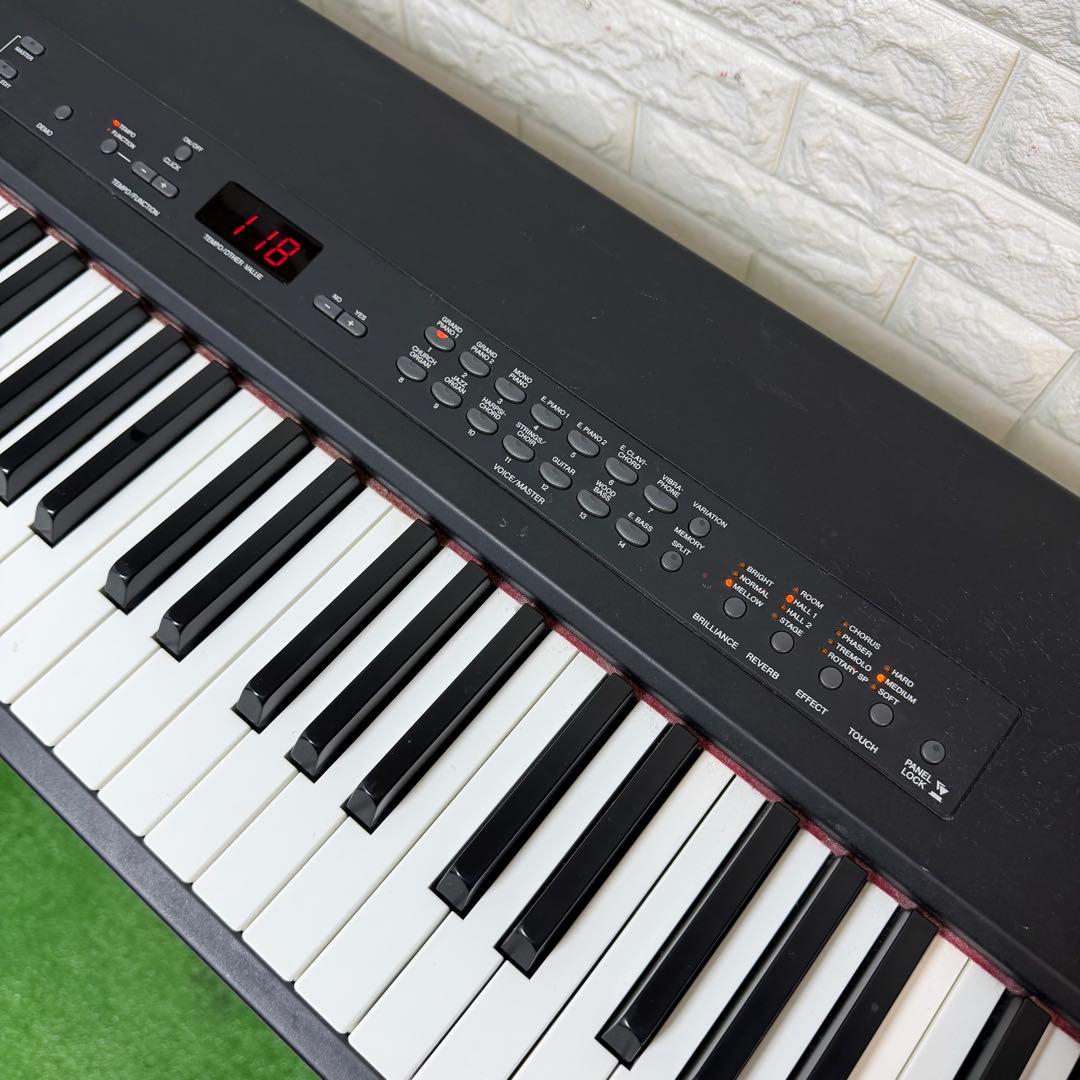 Yamaha CP33 ステージピアノ 88鍵 名器　椅子とスタンドは別売り
