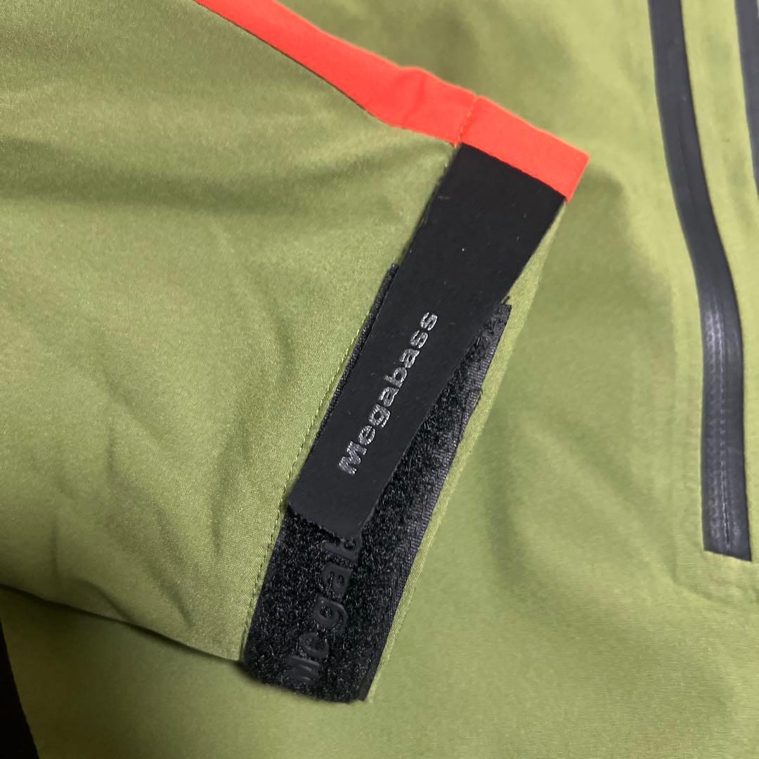 メガバス　ブリザードジャケット　フォレストワサビ　Ｌサイズ