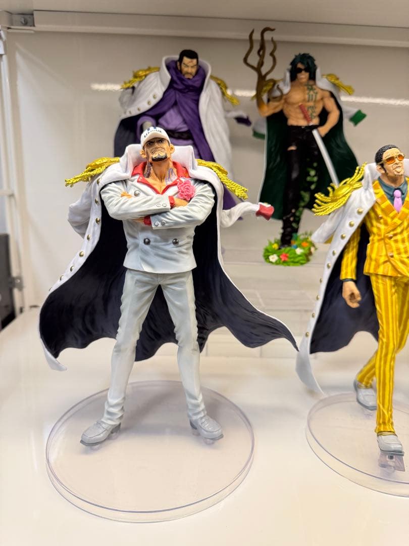 ワンピース　絶対的正義　フィギュア　4種セット　コンプ　一番くじ