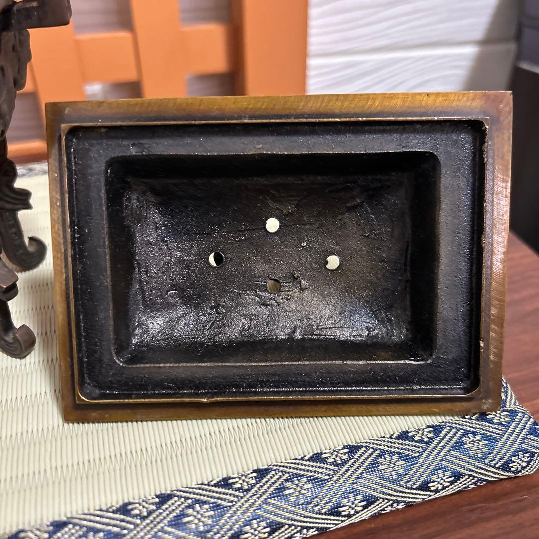 高岡銅器　米田陵山作　鋳銅　獅子摘　四方香炉