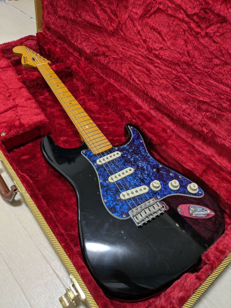 2003年製 特注 MOMOSE MST-DX リバースヘッド ストラト