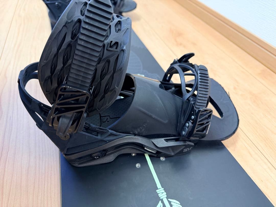 Salomon スノーボード 【アサシンプロ】バインディング【ホログラム】セット