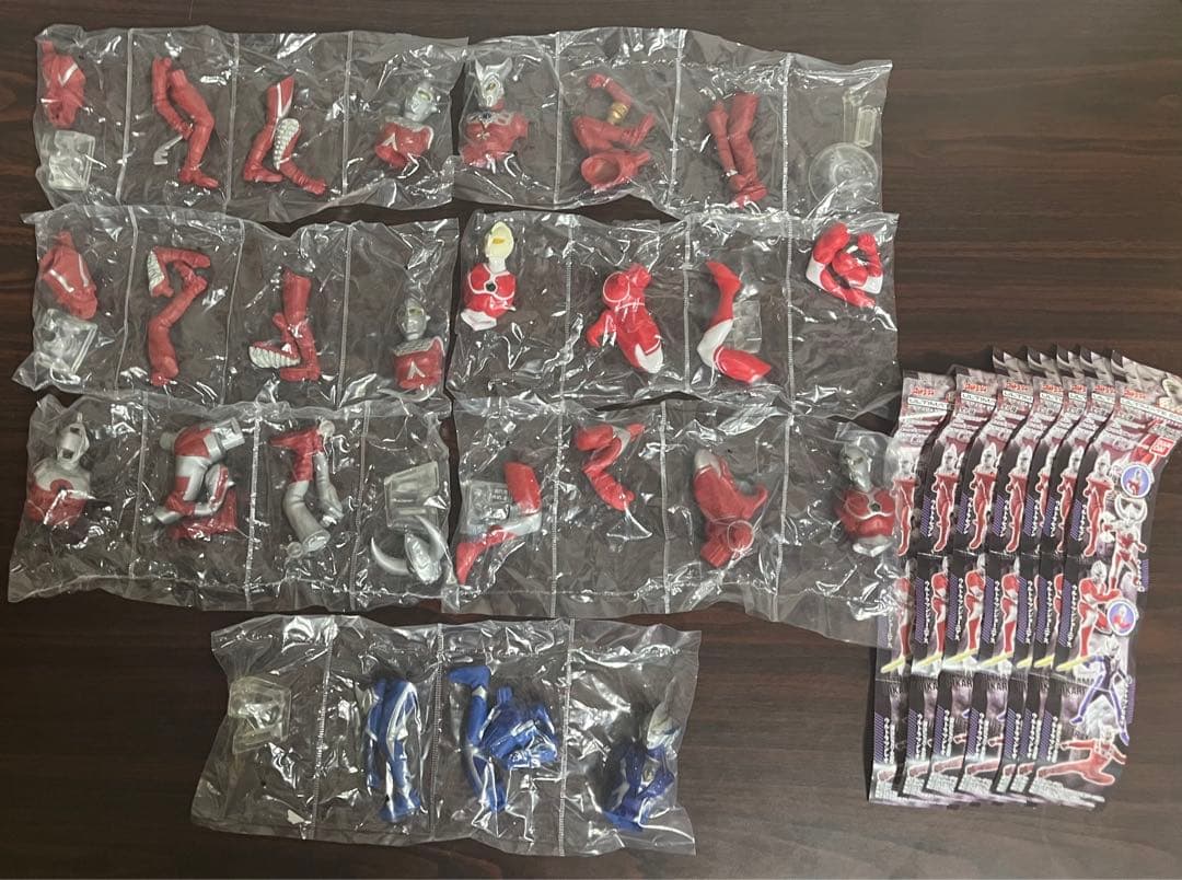 アルティメットソリッドウルトラマン4 全7種 フィギュア 未開封