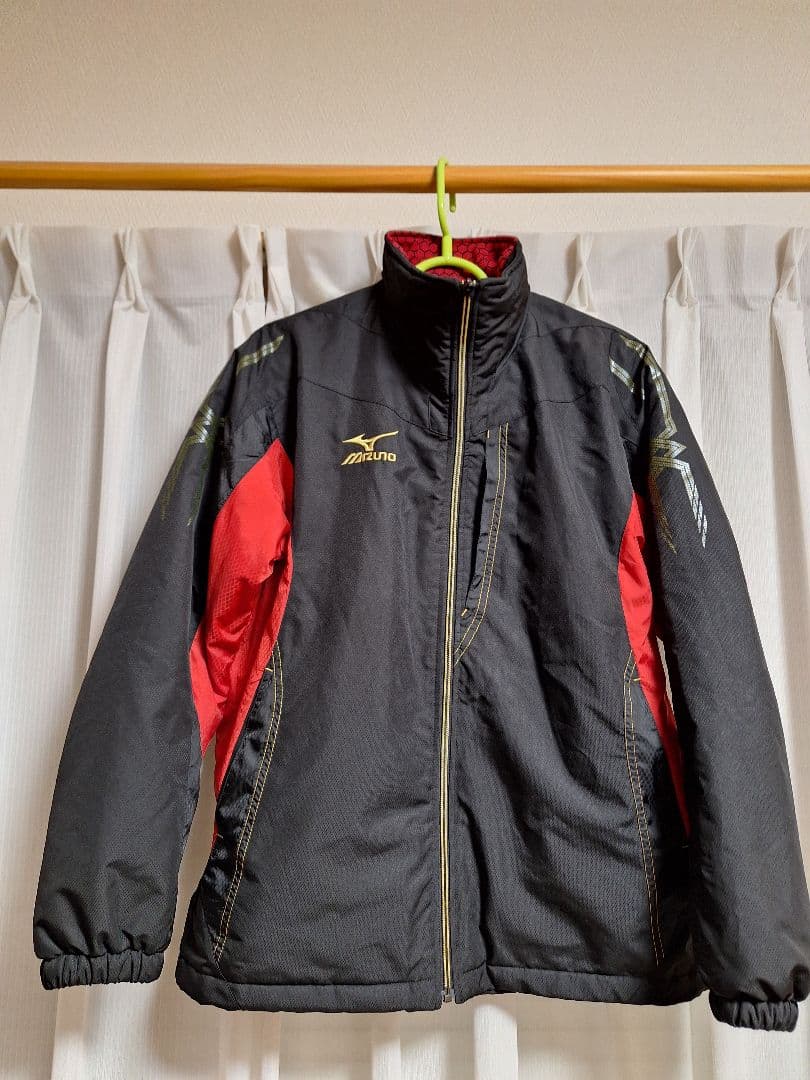 Mizuno ウィンドブレーカー上下セットブラック/レッド Mサイズ