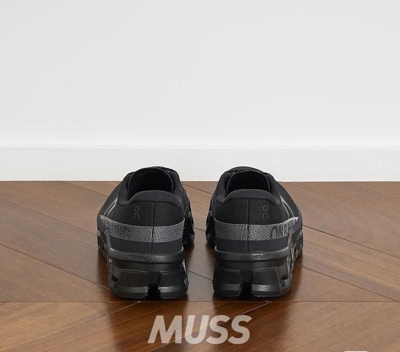 on Cloudmonster2 ×クラウドモンスター ブラック 27cm