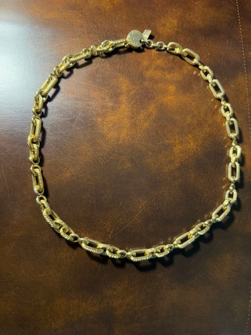 Yves saint Laurentイヴ・サンローラン　チェーンネックレス