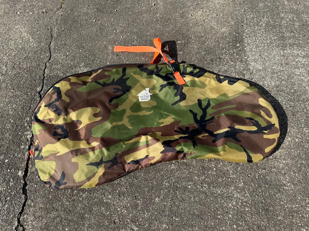 ストライター　STRIDER バランスバイク 黒/白