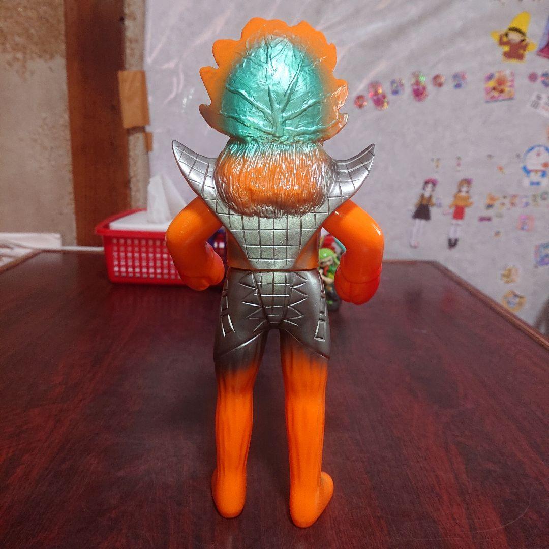 ブルマァク/ギロン人 ソフビ