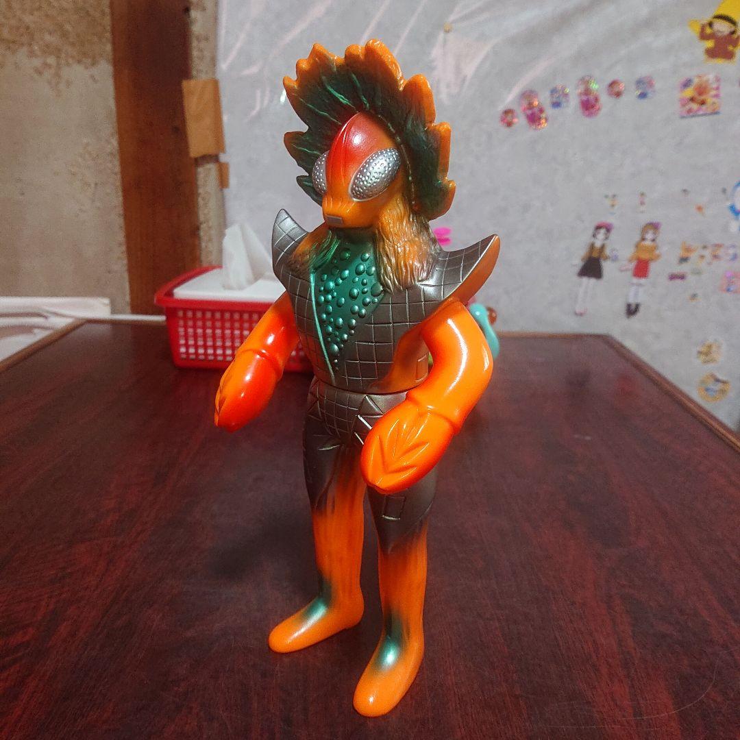 ブルマァク/ギロン人 ソフビ