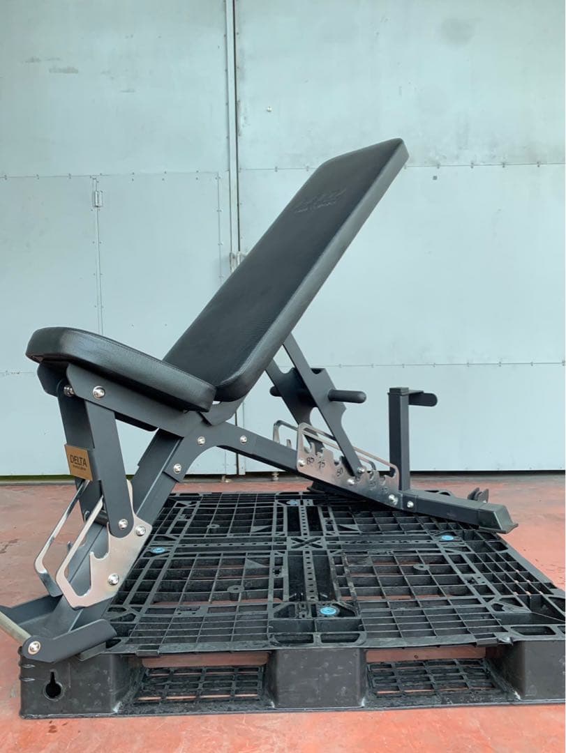 アジャスタブルインクラインベンチ 可動式トレーニングベンチ