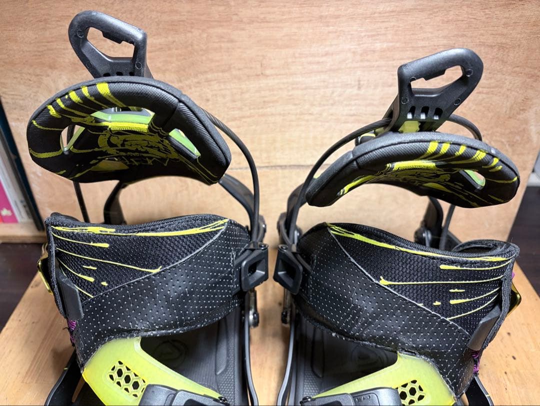 Flow NX2 SE Hybridブラック＆イエロー　Mサイズ