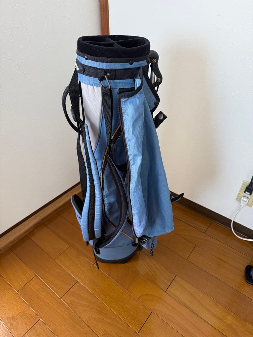 Callaway スタンドキャディバッグ 青　４分割で軽量
