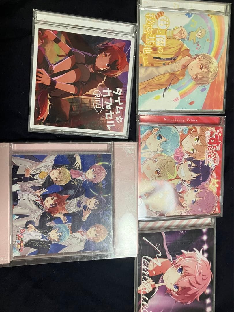 アニメキャラクター タオル・ファンブック・バッジ セット