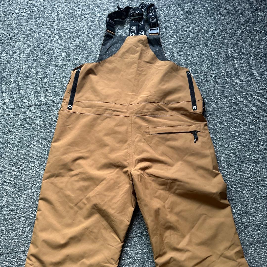 美品　AIRBLASTER エアブラスター Freedom Bib M