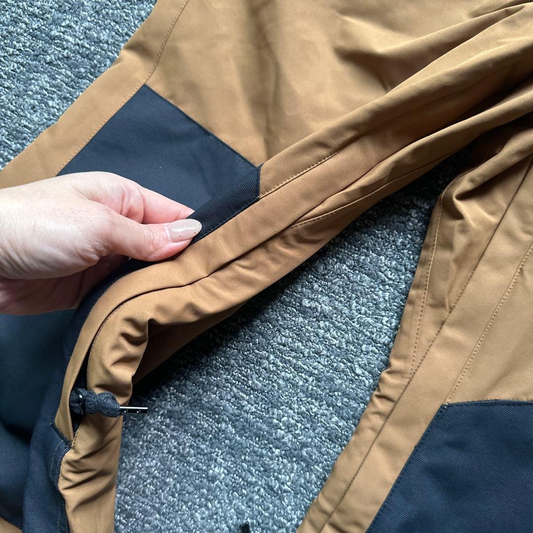 美品　AIRBLASTER エアブラスター Freedom Bib M