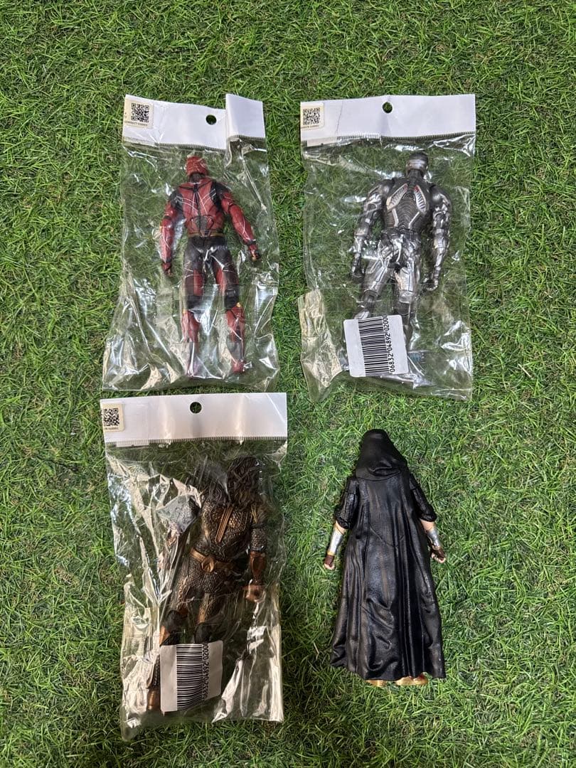 アメコミフィギュア4セット フラッシュ・アクアマン・サイボーグ・ワンダーウーマン
