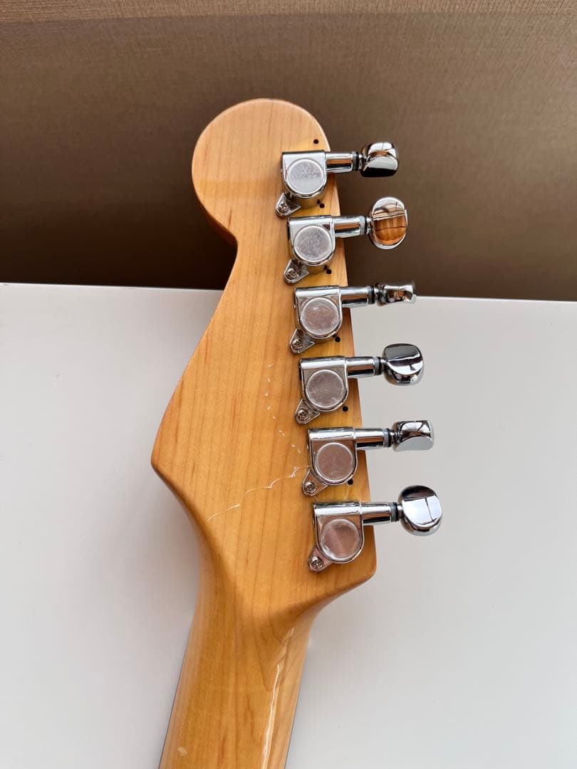 値下げ　バークレーBARCLAY ストラトタイプギター 初期　ロゴ期