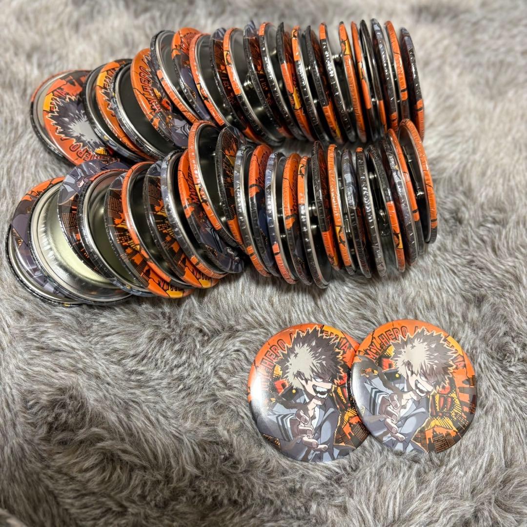 僕のヒーローアカデミア 爆豪勝己 コレクション原作缶バッジ 1弾 制服 50個