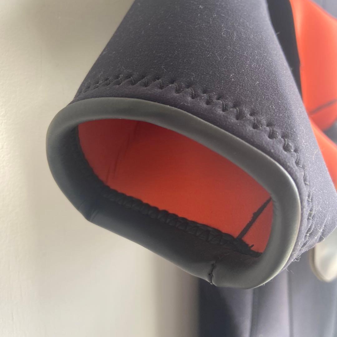 HOLLY ウエットスーツ