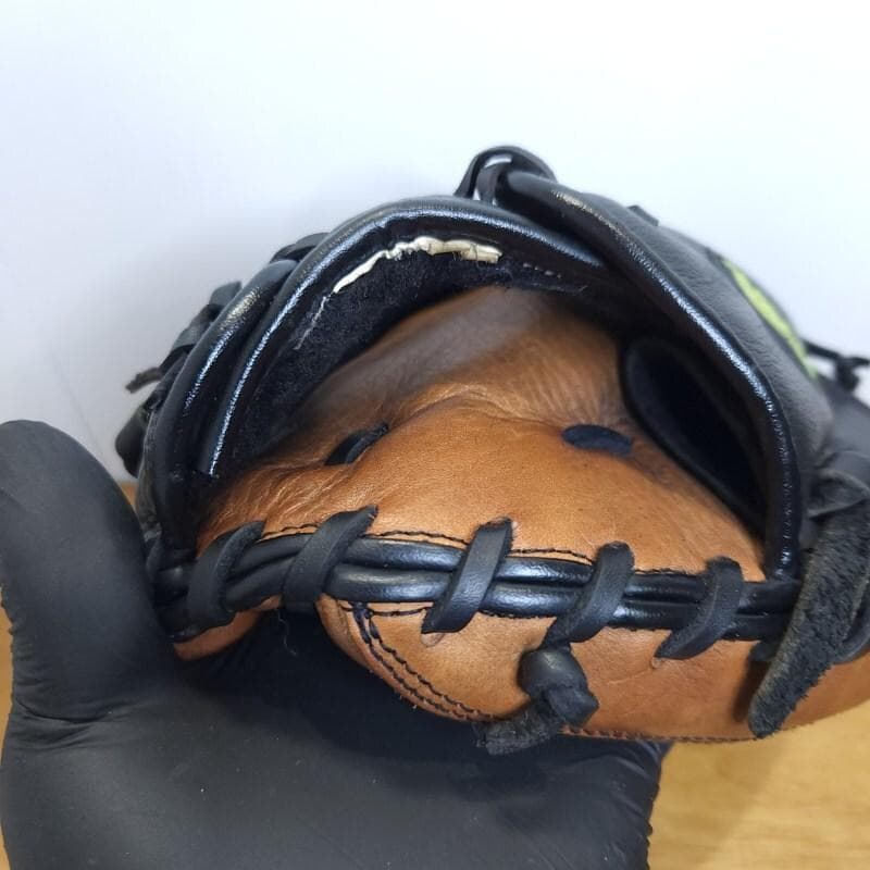 ウイルソン イバン・ロドリゲスモデル 児童用 キャッチャーミット 硬式グローブ