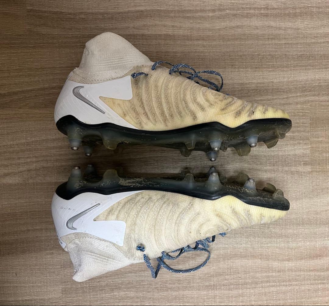 ナイキファントムルナ2エリートSG 27.0cm