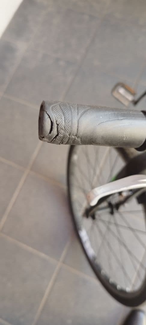 自転車　GIANT 　男の子