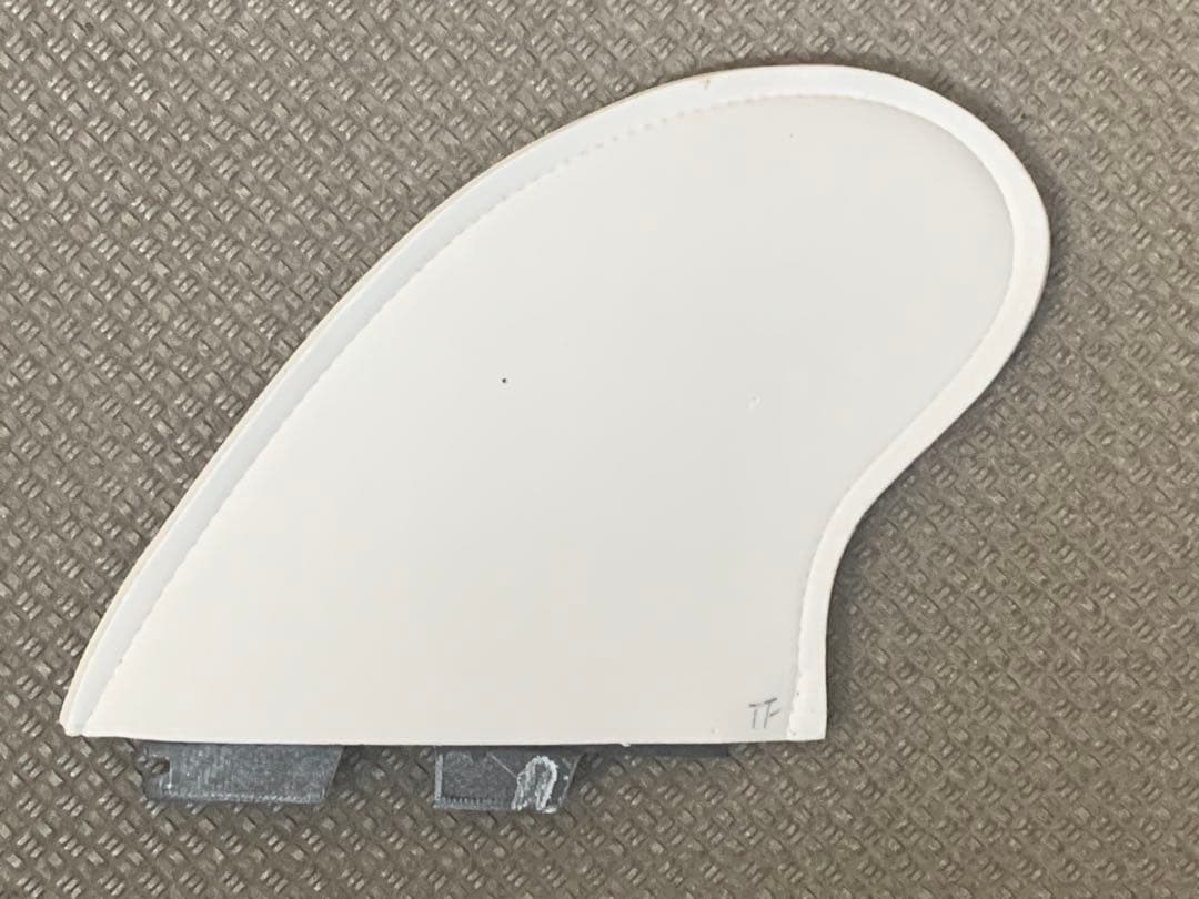 【極美】TERROR カーボンツインフィン