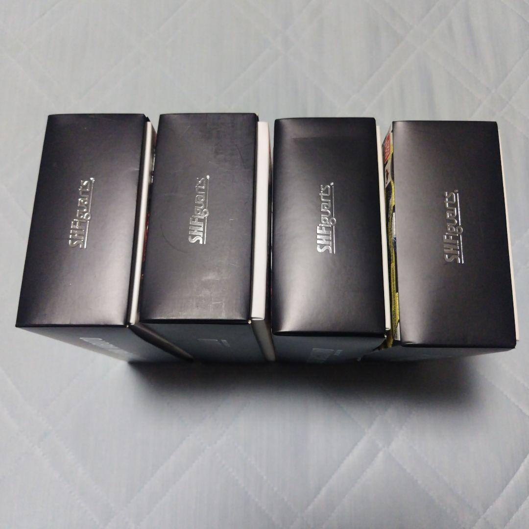 真骨頂仮面ライダーカブト・ハイパーフォーム・ダークカブト・ガタック