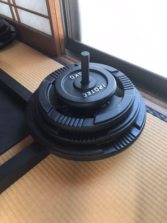 スクワットラック(ベンチプレス台)とバーベルのセット