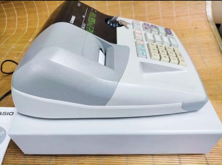 カシオレジスター　106ER　簡単便利特殊　送料込　611600