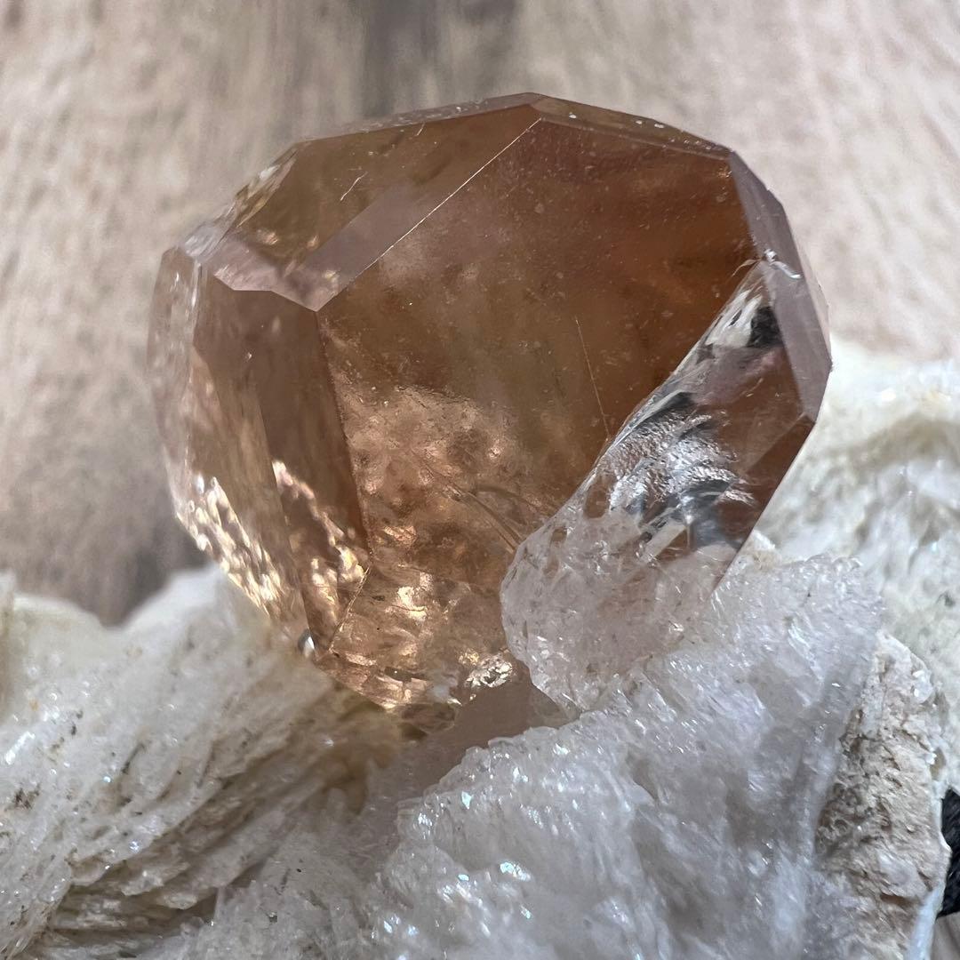 シェリーカラー トパーズ  鉱物 標本 原石