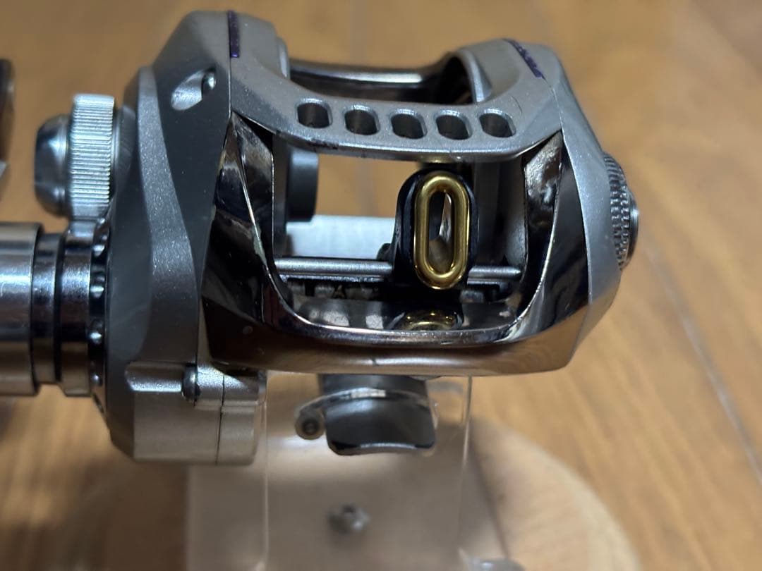 TDジリオンHLC スプール無し中古　右巻き