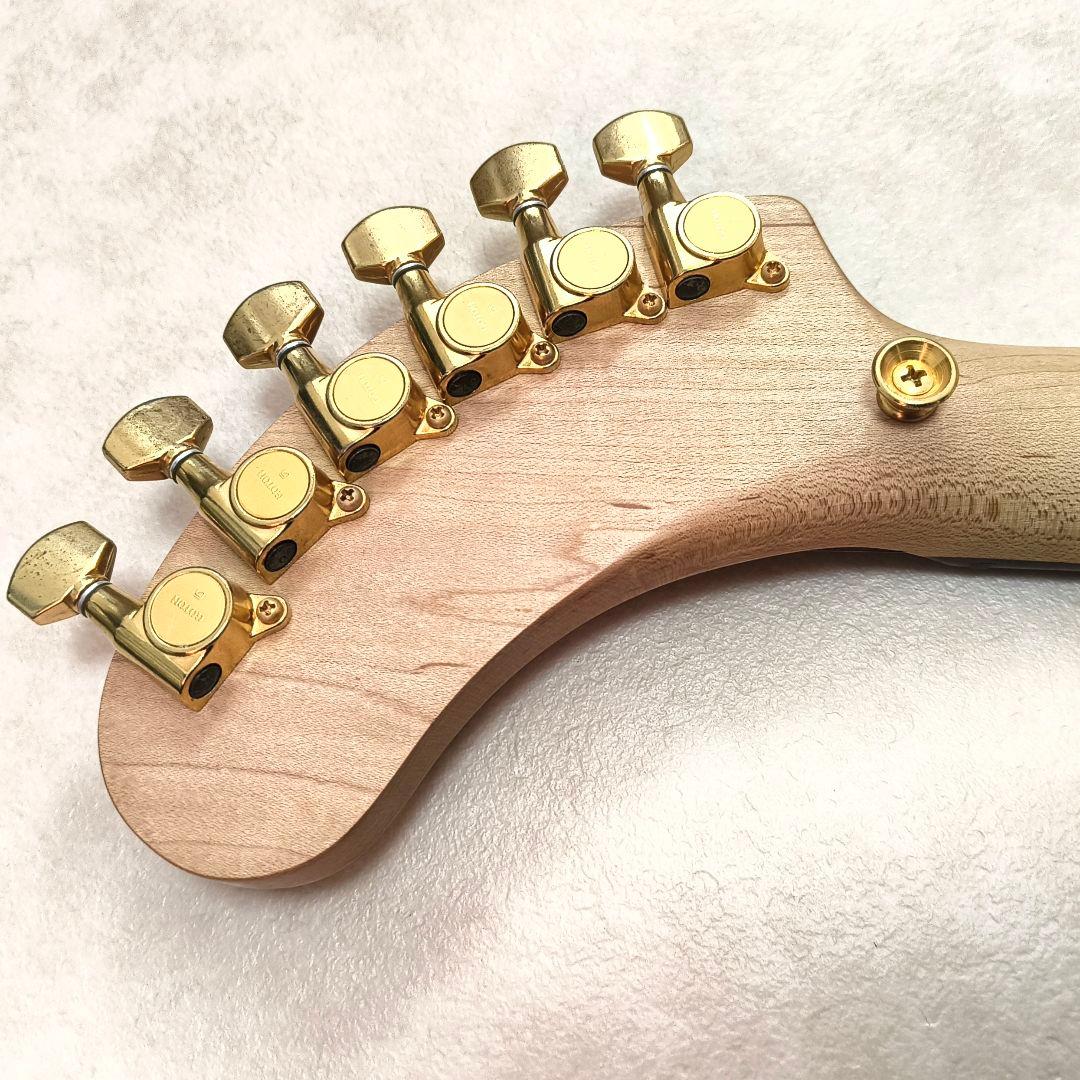 【超美品】ZO-3 芸達者 MG アンプ内蔵ミニギター 専用ケース付 ぞうさん