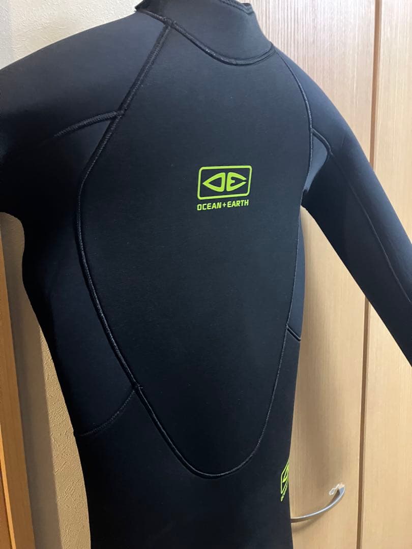 ふ*木様 ウェットスーツ キッズXL4-5㎜OCEAN&EARTHオーシャンアン