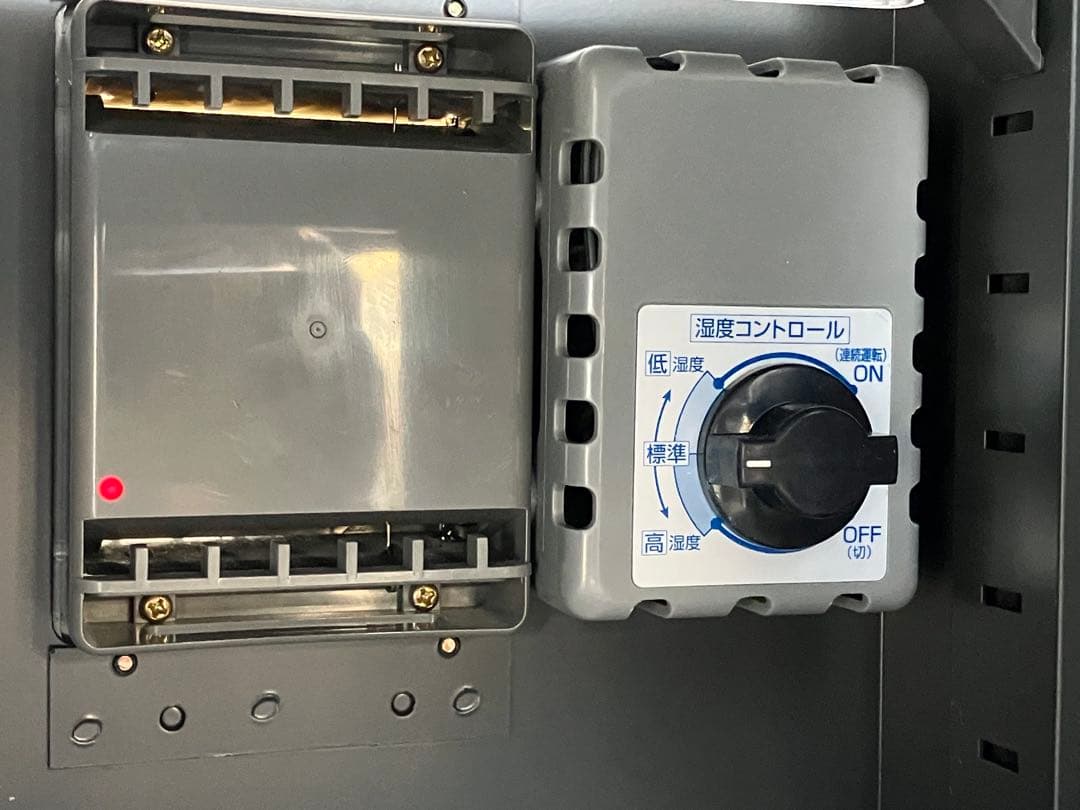 b*n様 【美品】東洋リビング 防湿庫 ED-123S 自動防湿保管庫 123L