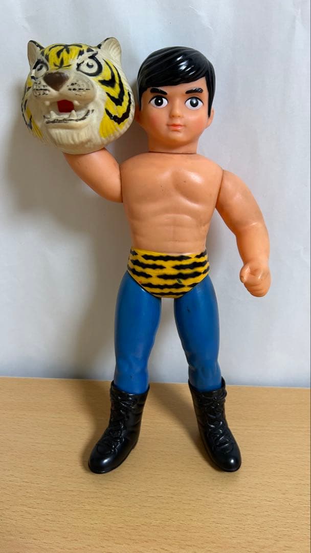 タイガーマスク　ソフビ　フィギュア