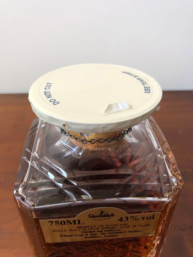 グレンフィディック 30年 エジンバラ クリスタルデキャンタ