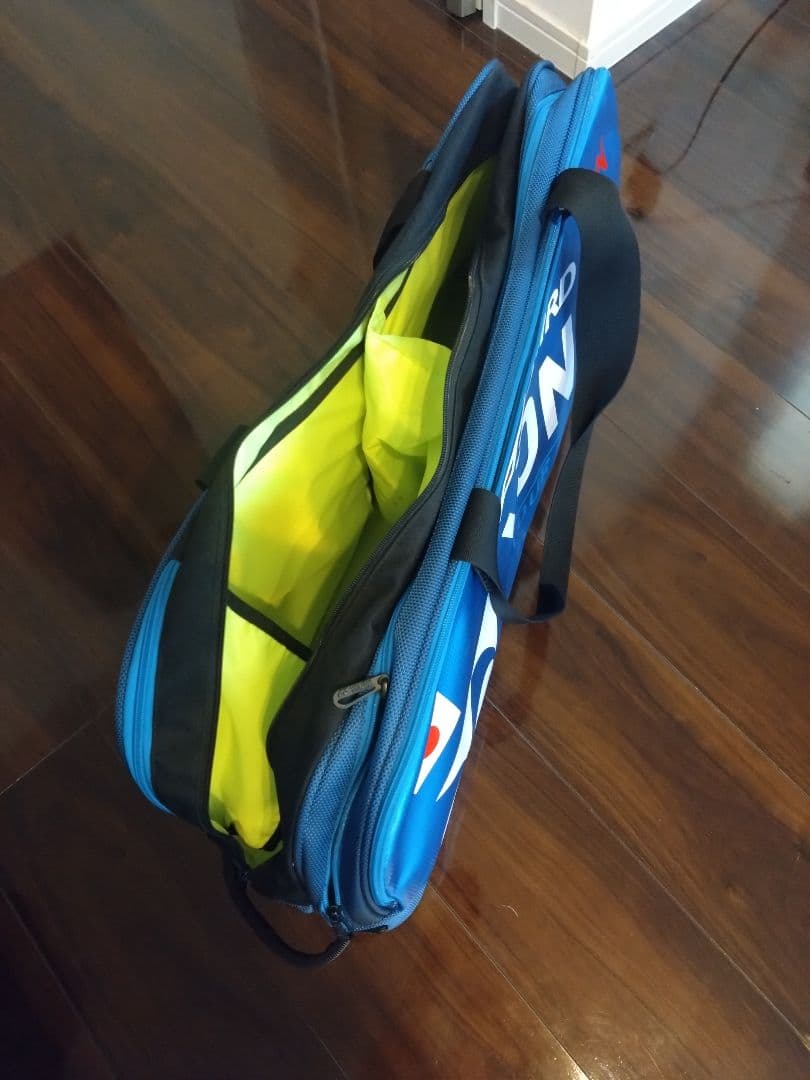 YONEX バドミントンバッグ BIRD JAPAN　トナミ