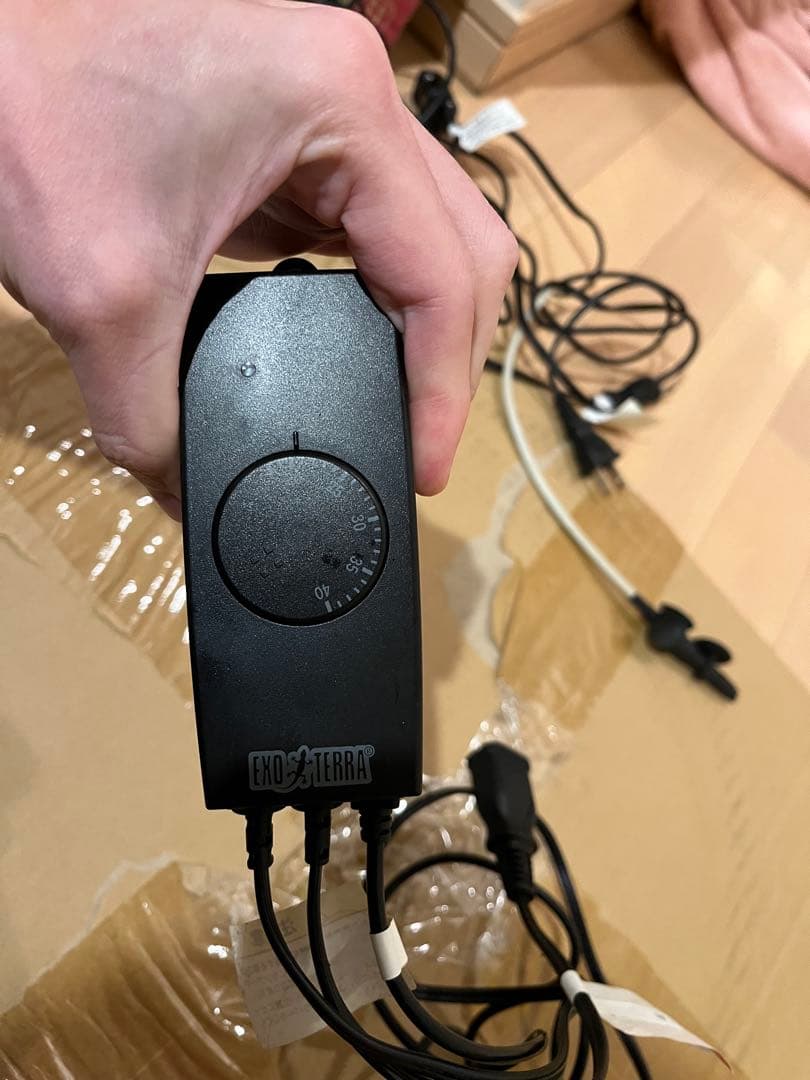 爬虫類ケージ・サーモスタットセット